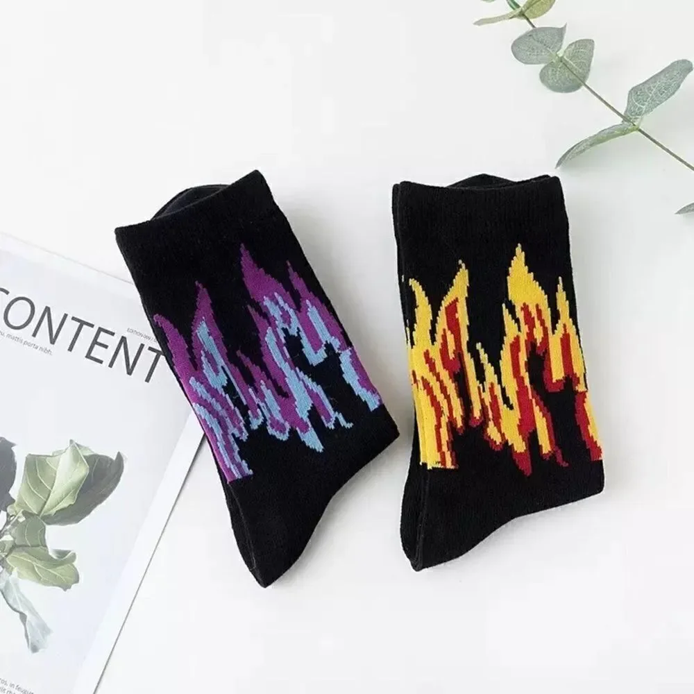 New two pairs Japanese skater socks teens